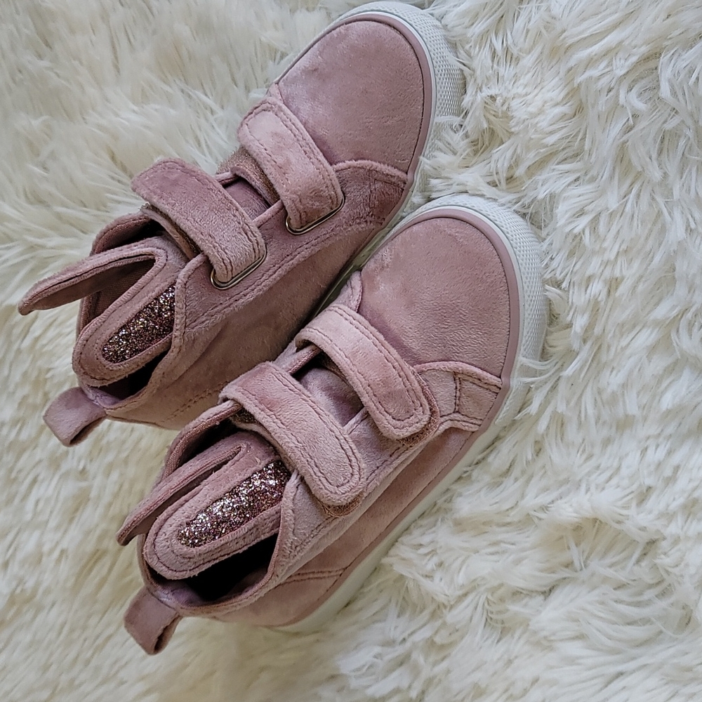 Bunny high tops, shoes, girls, Toddler ,Size 9